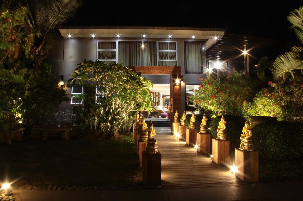 The Oriental Luxury Suites Alfonso Exteriör bild